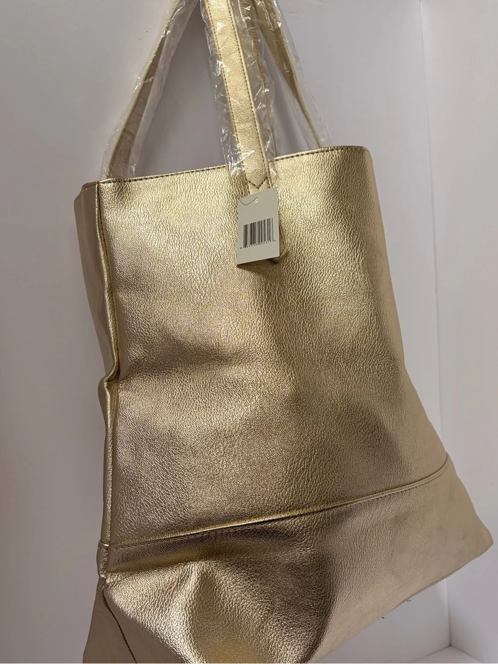 Bloomingdale's Metallic Gold Tote Bag - Picture 4 of 6